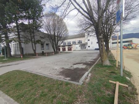 Prenova knjižnice (5)